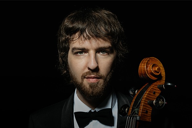 «Мужчины по вызову», «Загадочный уикенд», музыкальная сборная России