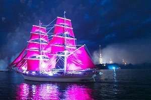 Фоторепортаж: «Алые паруса»