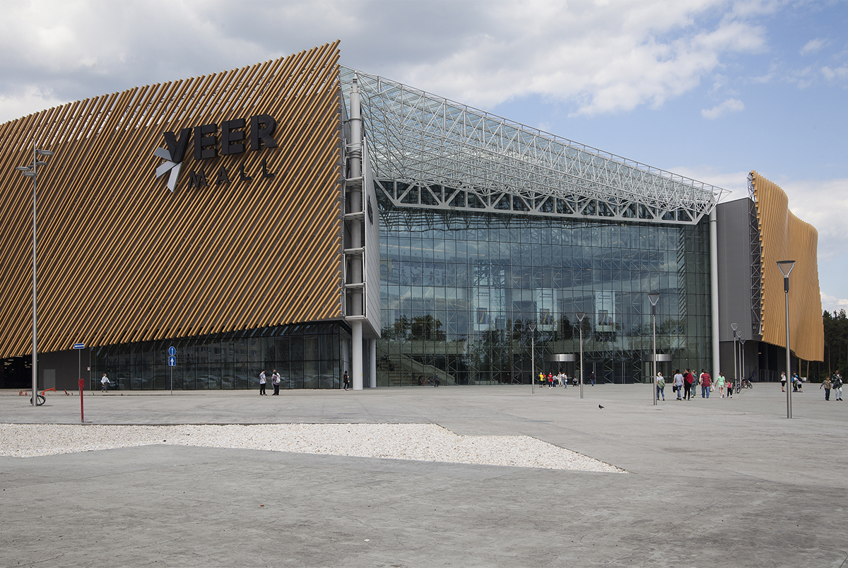Фасад в виде веера, «Веер» — в честь уралмашевского поселка: Фоторепортаж из Veer Mall