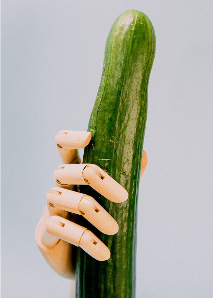 Могут ли дикпики в личке или нюдсы в соцсетях привести к уголовке?