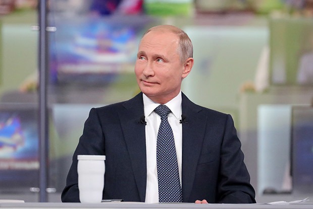 «Володя, ты не устал?»: Пользователи соцсетей — о прямой линии Владимира Путина
