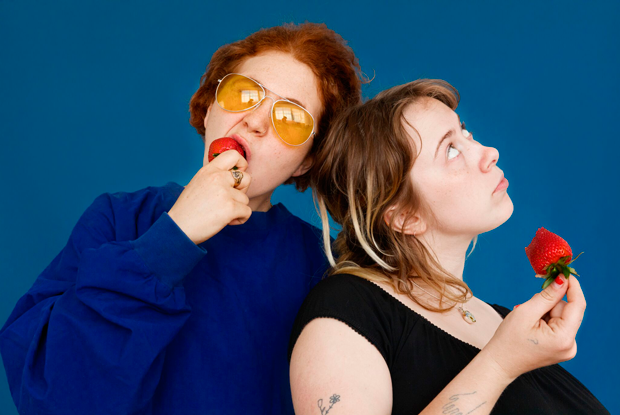 Сериал «Я люблю Дика», новый альбом Girlpool и игра, в которой нужно кликать на картошку
