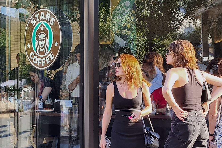 Царевна-Лебедь и три формата заведений