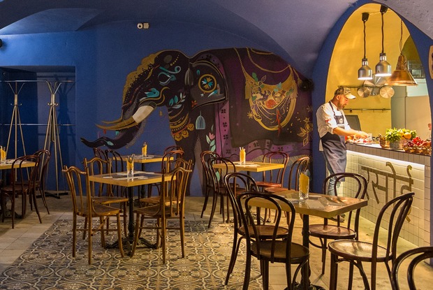 Пряности и радости: Bombay Cafe в «Голицын-лофте»