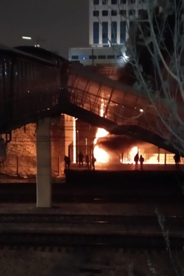 На станции Москворечье произошел пожар. Неподалеку на месте ядерного могильника строят Юго-Восточную хорду