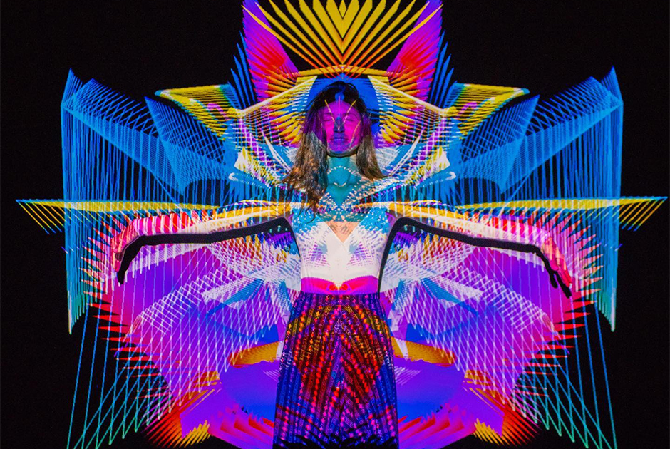 Фестиваль «Слова и музыка свободы» в Ельцин Центре, стендап Славы Комиссаренко и марафон «Бегущий Город» 