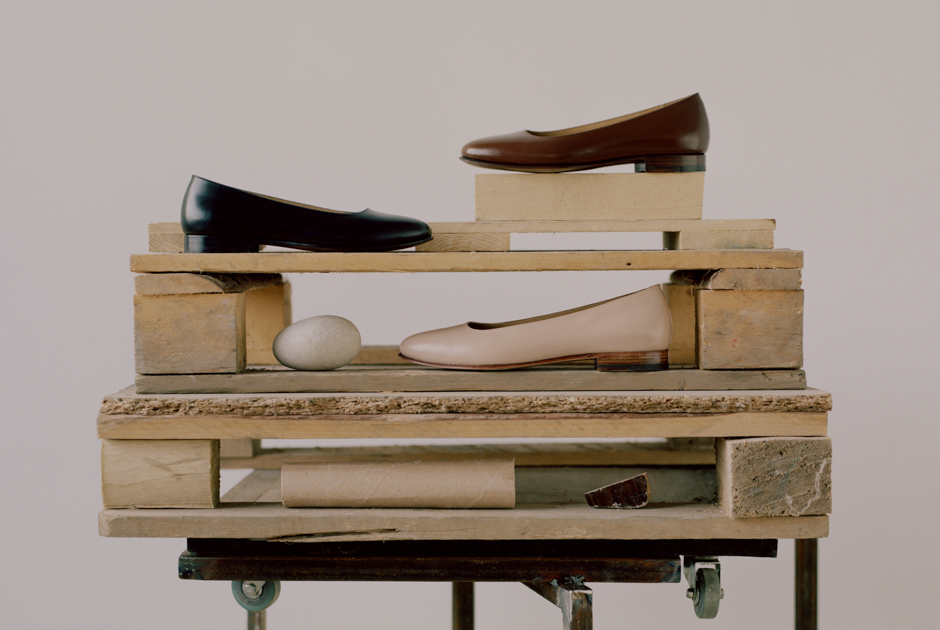 «Наша миссия — возродить обувные мануфактуры в России»: Московская марка кожаной обуви ручной работы Razumno
