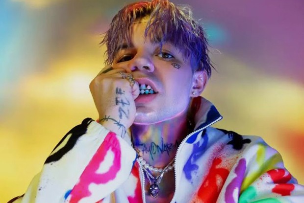 Новое платье короля: Помогла ли смена образа альбому Элджея «Sayonara Boy Opal»