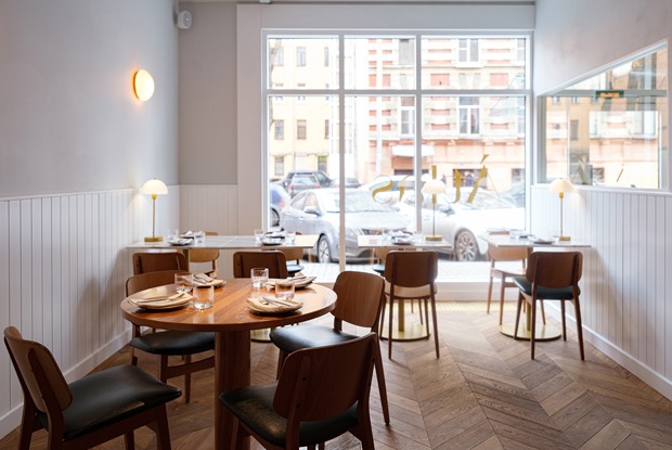 Принцип простоты: Atlas Bistro на 2 - й Советской