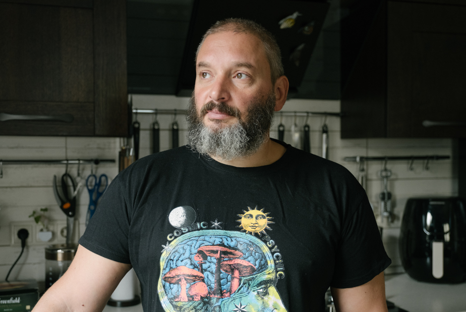 «Гриб тебя рано или поздно убьет»: Интервью с шаманом, микологом и грибным бизнесменом Михаилом Вишневским