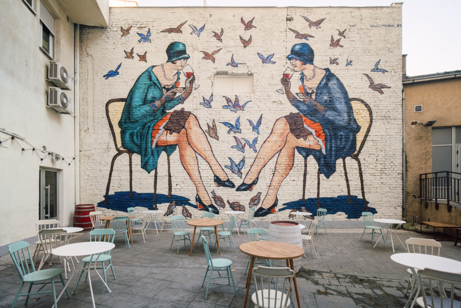 Кафе Birds в Белграде