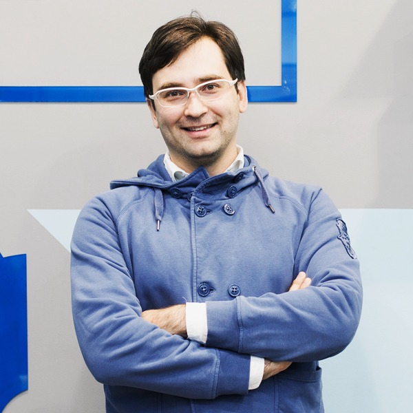 Как менеджер стал продавать необычные гаджеты на «Горбушке»