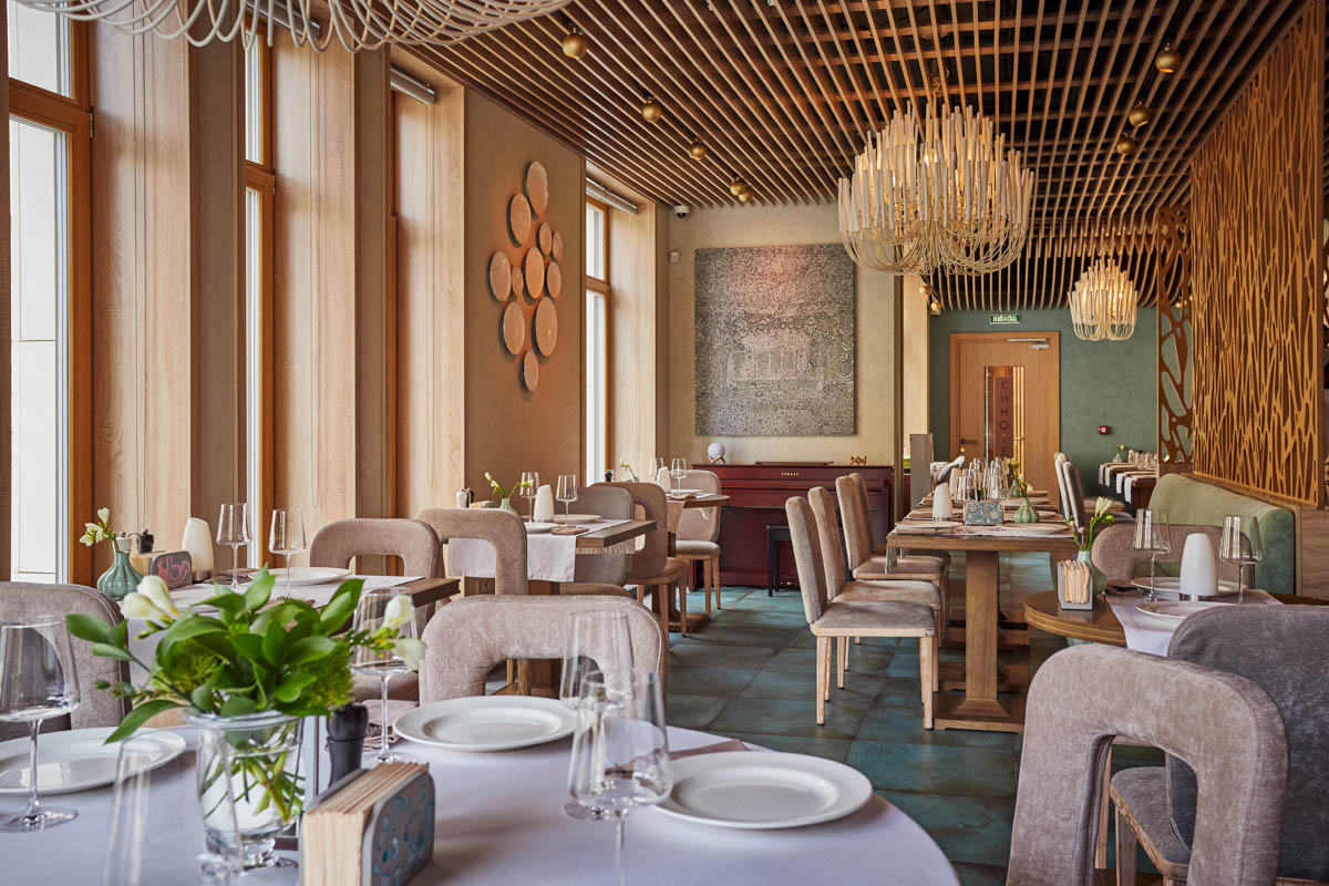 Ресторан Kano у Гребного канала, никкей-бар Tsunami Sushi & Cocktails на Патриках, итальянский ресторан-кино на Покровке