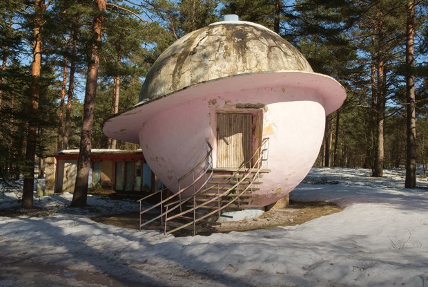 Pink Planet House: Загадка круглого дома под Петербургом