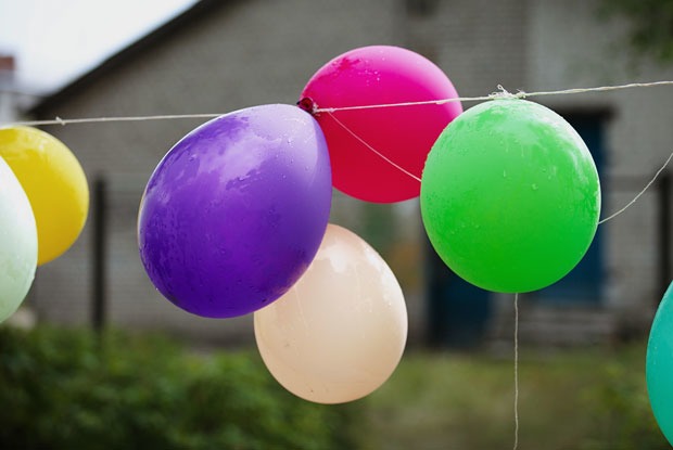 Как запускать воздушные шары экологично