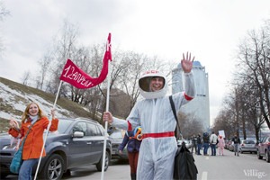 В Москве прошло арт-шествие в честь Дня космонавтики