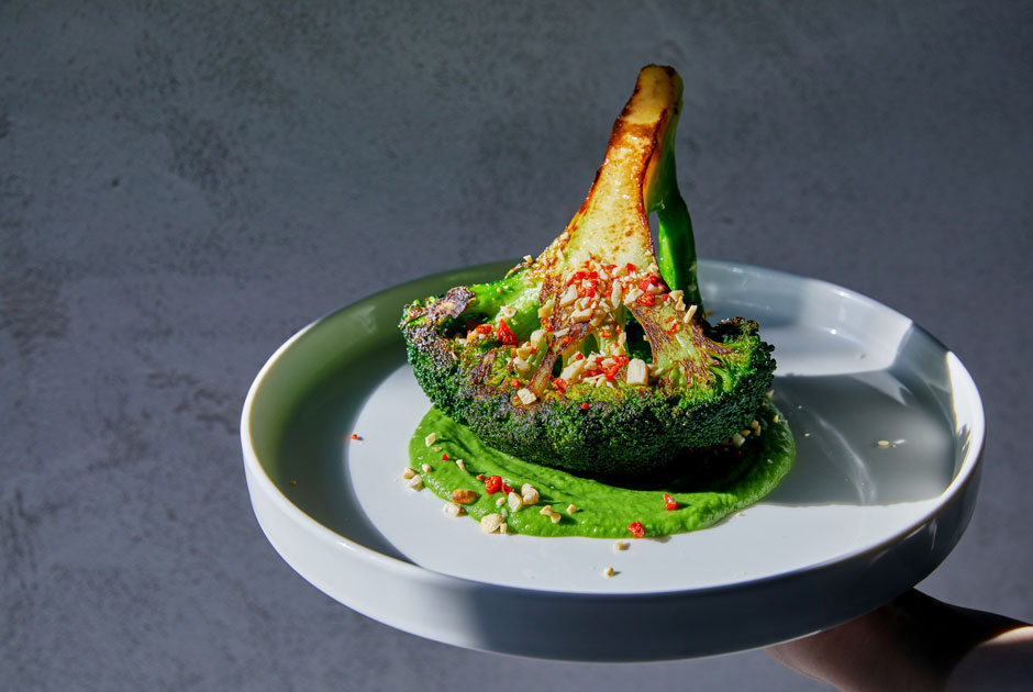 Городское кафе Bardot на Остоженке, кофейня FL/P при ММСИ, гастроли шеф-поваров в Touche