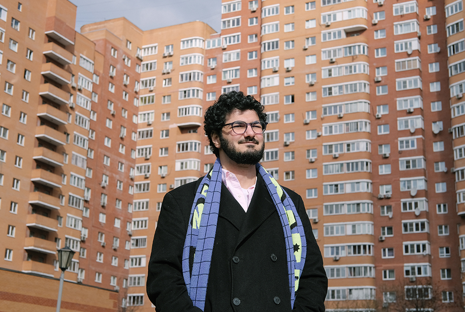 Как гуляют арестованные редакторы DOXA. День первый — Армен Арамян в Котельниках