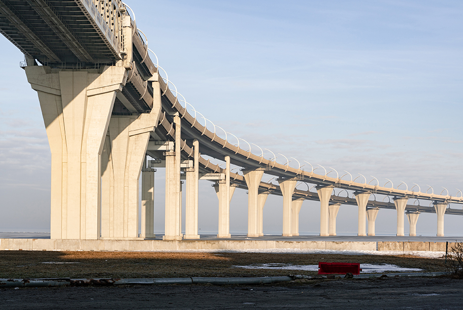 Канонерка: Часовая прогулка по самому странному острову Петербурга
