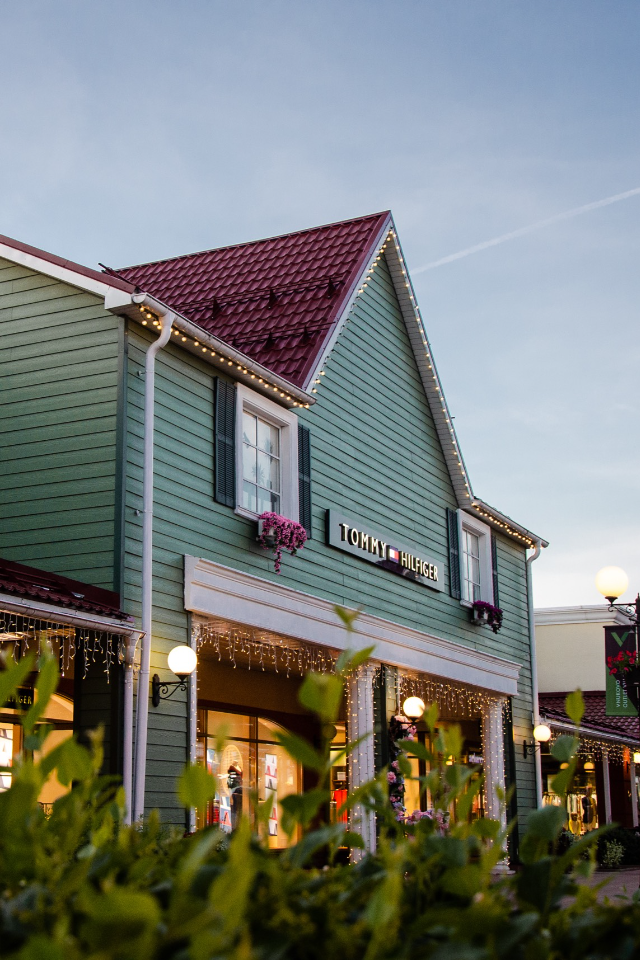 Скидки, стилисты и мастер-классы: В аутлетах Vnukovo и Novaya Riga Outlet Village пройдет фестиваль смарт-шопинга