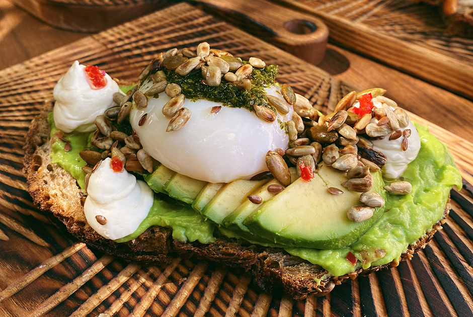 Момо с креветкой в «Артхе» и грушевый сидр от АУК