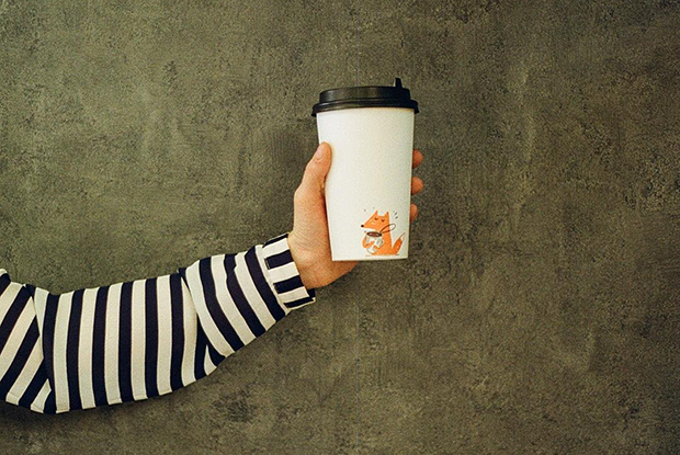 Новая Simple Coffee неподалеку от «Юности» и шампанский март