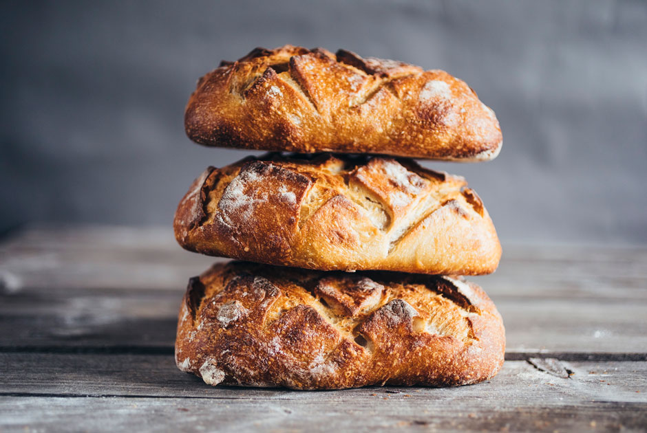 Гастробар Alma, свежий хлеб и завтраки в Valiko на Патриках, обновленный «Антикварный Bar & Food»