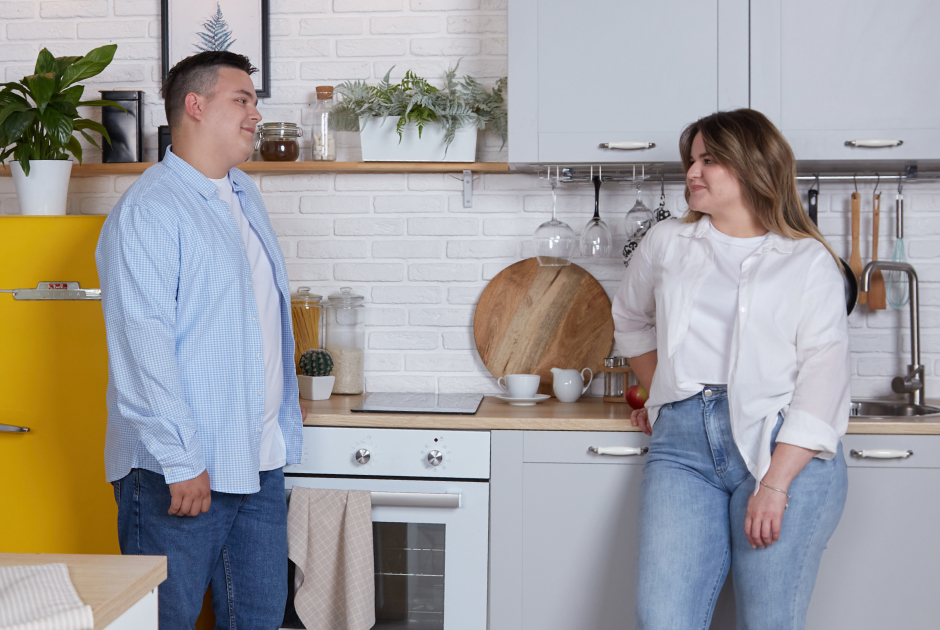 Как современные пары убираются дома