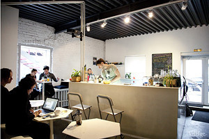 Общая кухня: Кафе-бар Iskra, кафе «Молоко», Genius Bar и Cafe Brocard на «Флаконе»