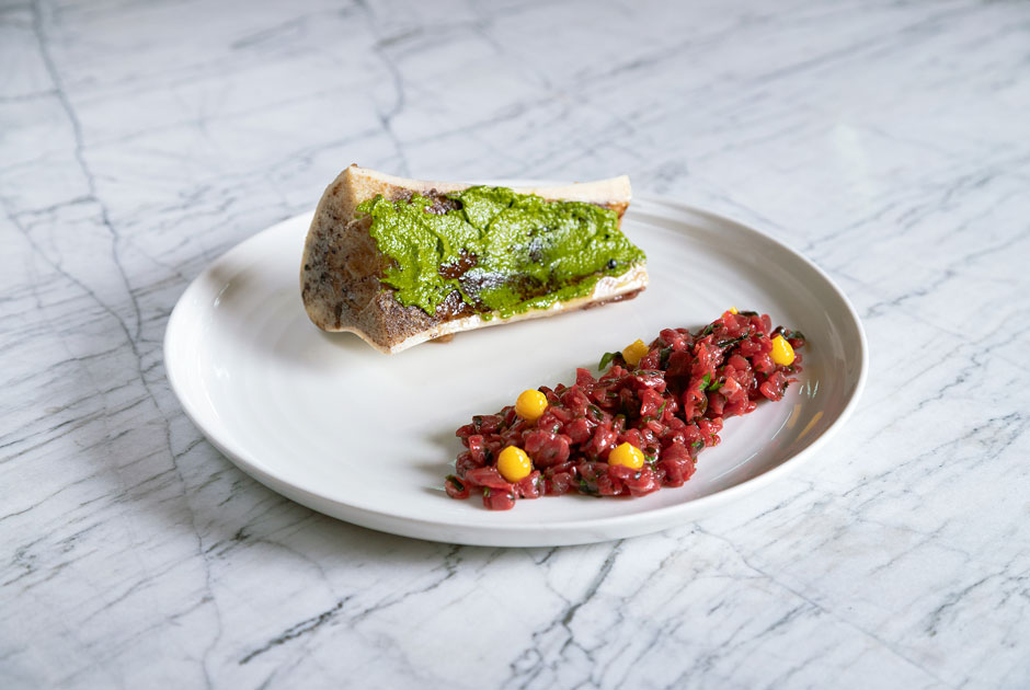 Веган-пицца Kom Pizza на «Курской» и веган-кафе Carrots & Beans на Малой Грузинской, новое меню и шеф-повар в «Доме 16»