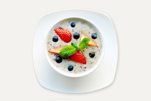 Завтраки дома: Каша из киноа с миндальным молоком из кафе Fresh