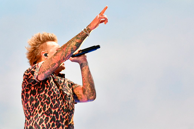 Концерты Papa Roach и Антохи MC, экскурсия и лекции по стрит-арту и «Неделя открытого Комбината»
