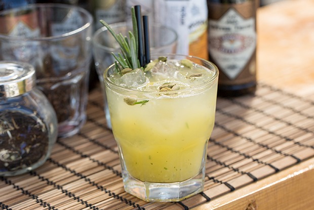 Botanique Bar на крыше «Ленполиграфмаша»