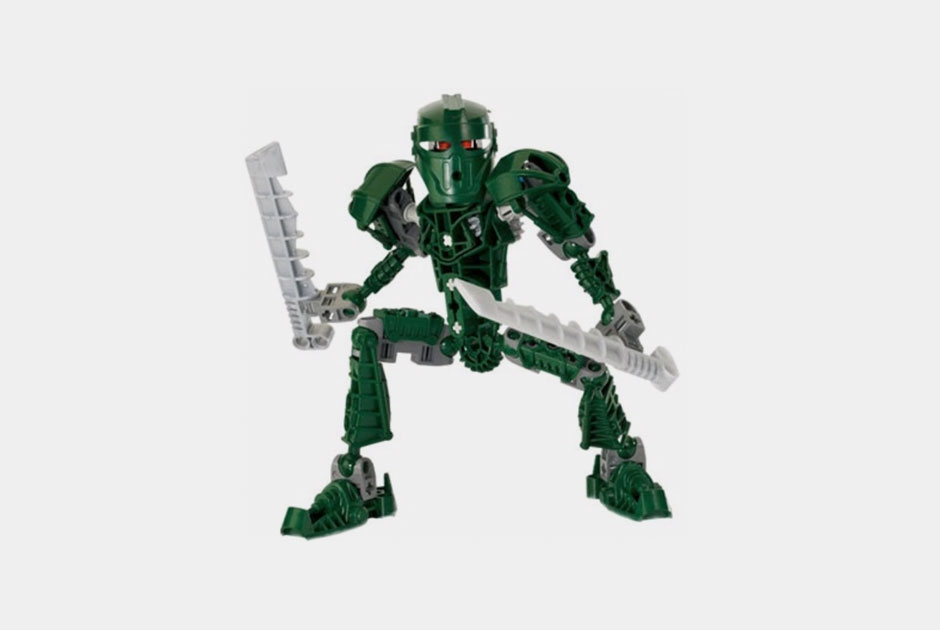 Биониклы: Главный мем недели и идеальный подарок. Из-за него Соловьева забанили в Clubhouse