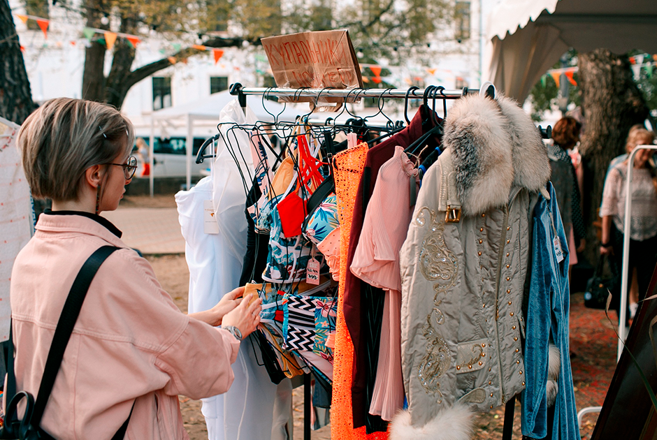 Big garage sale у «Салюта», закрытие Горький Fest и выставка, посвященная Шухову