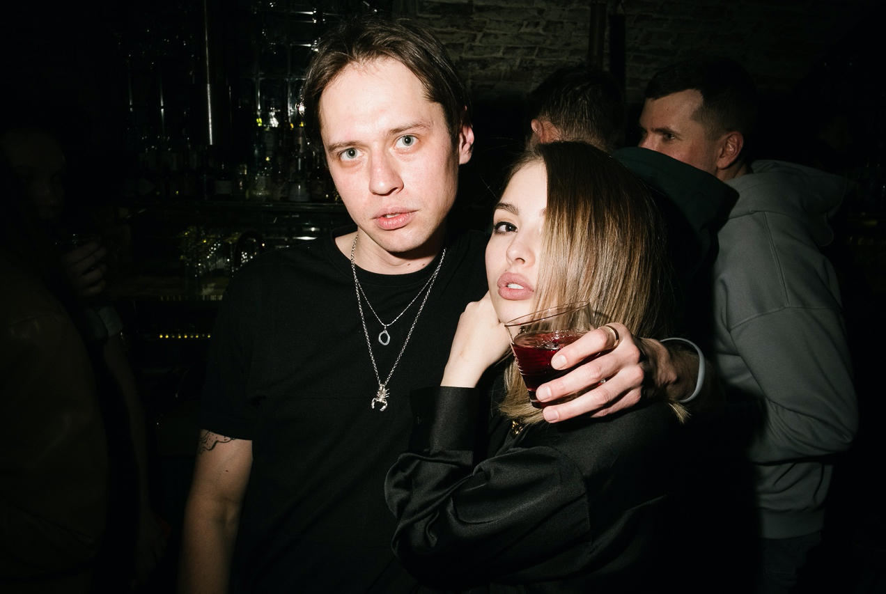 «Свердловский дип» в «Фабрике», открытие летника в «Кубе» и винил от электронного трио «Рябина»