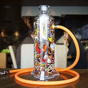 Custom Water Pipes: Кому нужны дизайнерские кальяны