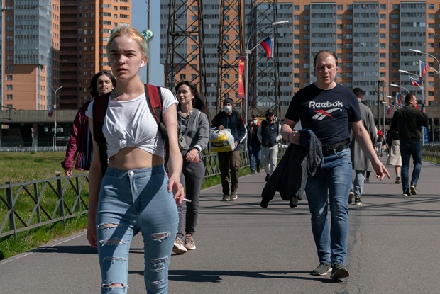 «Масочники» и «антимасочники»: Культурный разлом на примере Мурино