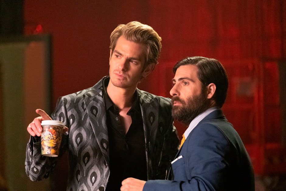 «Мейнстрим»: Едкое разоблачение популярности эпохи соцсетей и пожирающей нас виртуальности