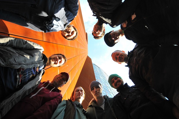 «Другой оркестр», Funky Bizness Gang, DJ Свалов и другие составляют плейлист для летней ночи