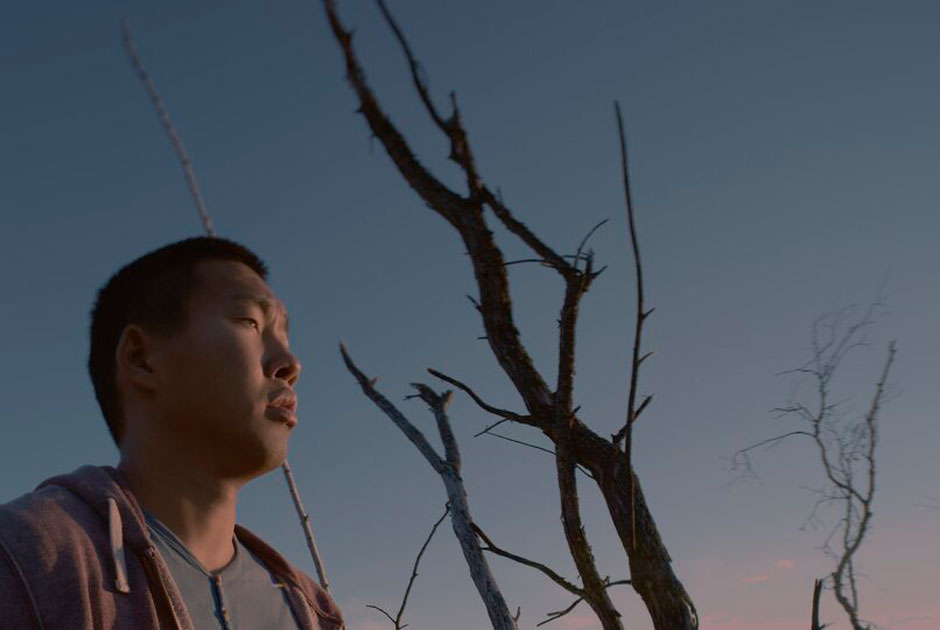 Возвращение Kings of Conveniece, фильм про учителя-амфибию и книга про ремонт