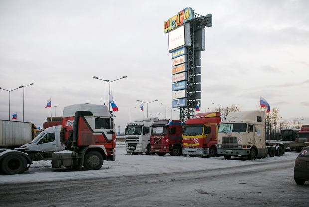 Движение на месте: Дальнобойщики — о том, почему продолжают протест