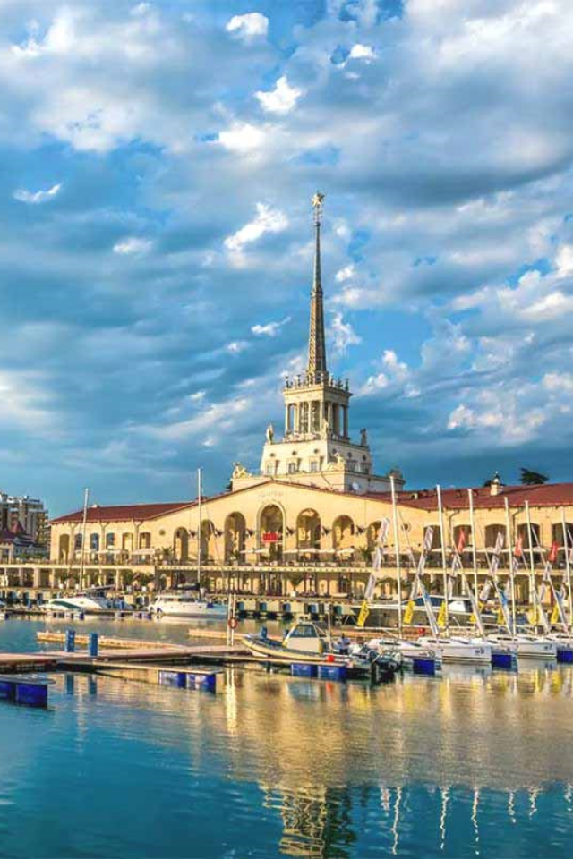 Сочи в этом году планирует принять 6,5 млн туристов