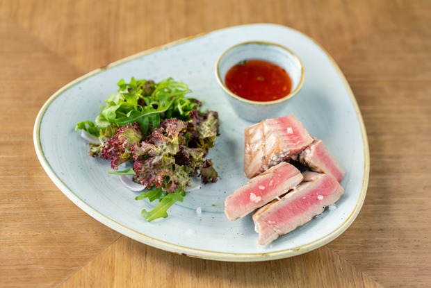 Три рецепта из тунца от петербургского суши-бара Under the Sea
