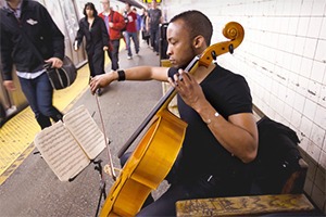 Какая музыка звучит
в метро Пекина, Нью-Йорка, Брюсселя