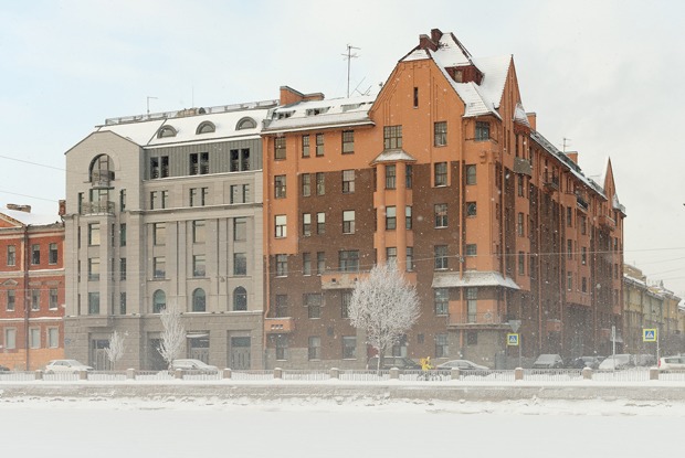 «Я живу в доме Капустина» (Петербург)