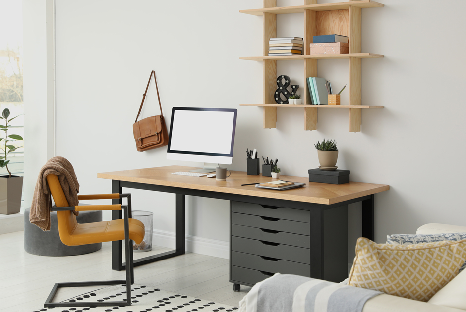 Сидеть за компьютером правильно