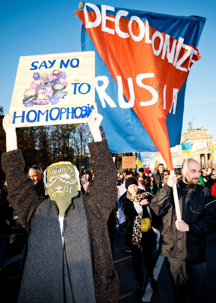 Антивоенные протесты за рубежом ничего не меняют?