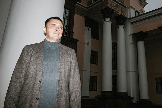 «Мне приснились цены по 10 рублей»: Как открыть секонд-хенд, объединивший бабушек и золотую молодежь