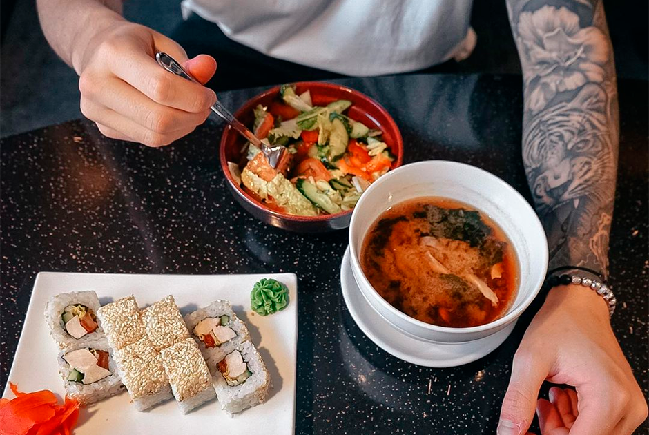 Первый Cofix, «Мох» и «Баренц на Рождественской»: новые места в Нижнем